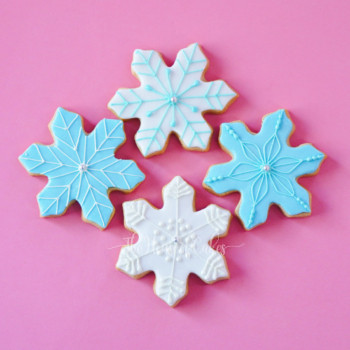 snowflake cookies in dubai