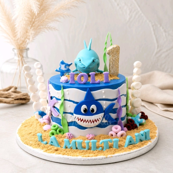 Baby shark cake 5