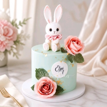 Cute bunny cake 1