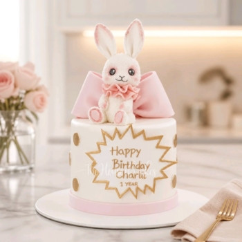 Cute rabbit cake