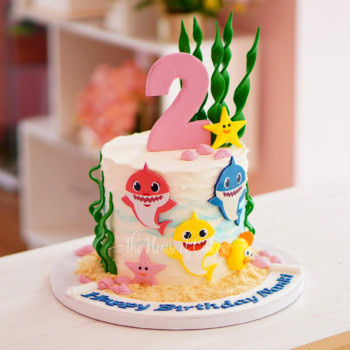 baby shark cake