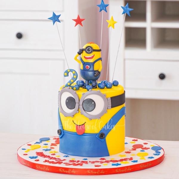 Minions Cake