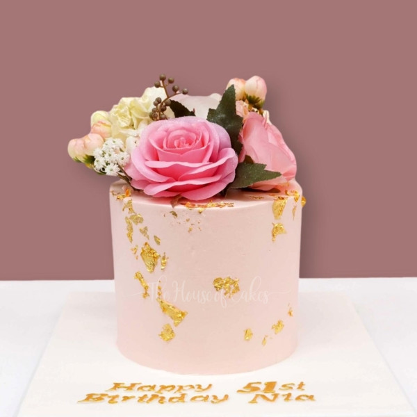 Buttercream Cake with Flowers