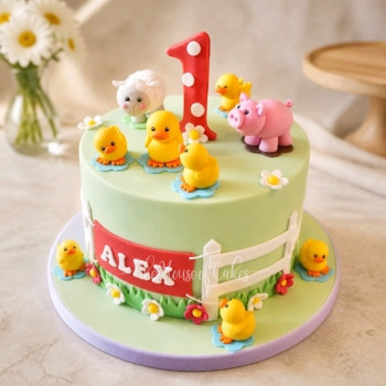 Farm animals cake 7