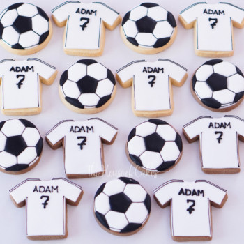 football and shirt cookies