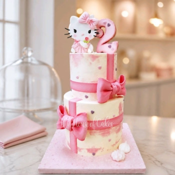 Hello Kitty cake 26
