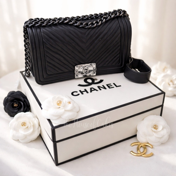 Chanel Bag Cake in Dubai