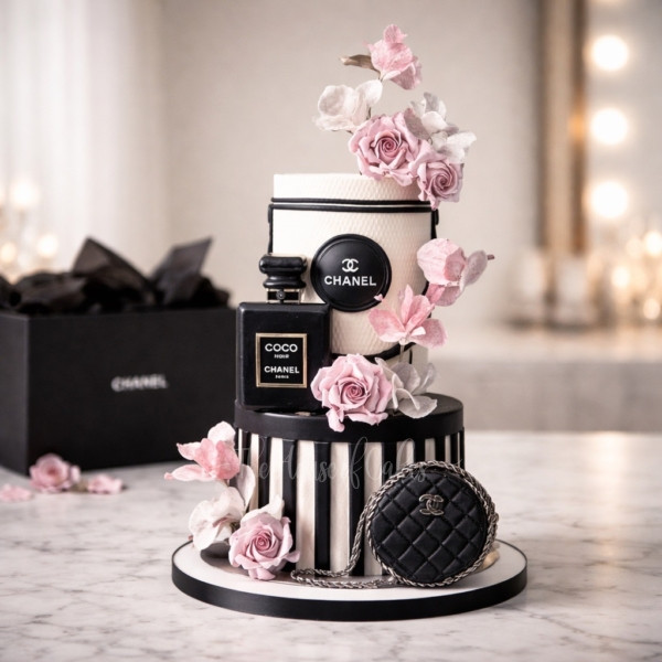 Chanel Theme Cake in Dubai