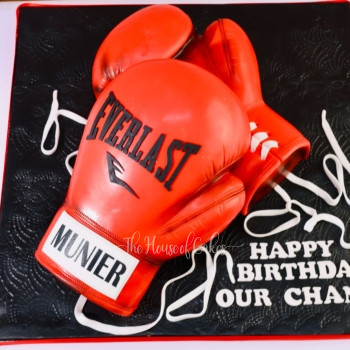 boxing gloves cake