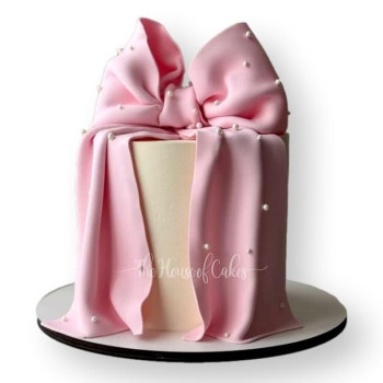 cakewithpinkribbon