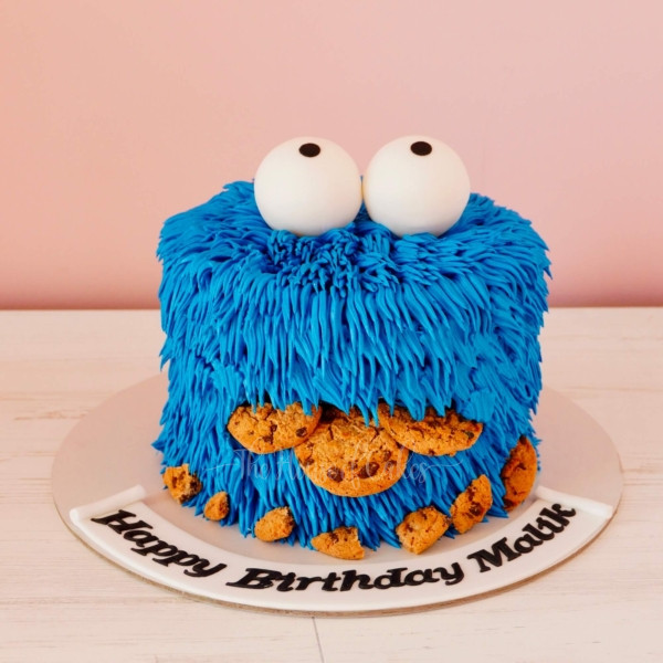 Cookie Monster Cake