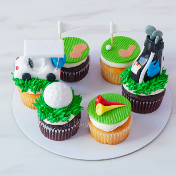 Golf cupcakes