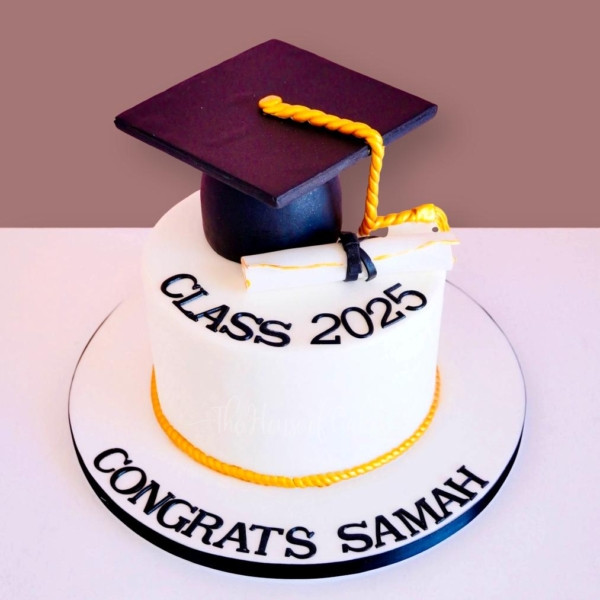 graduation cake
