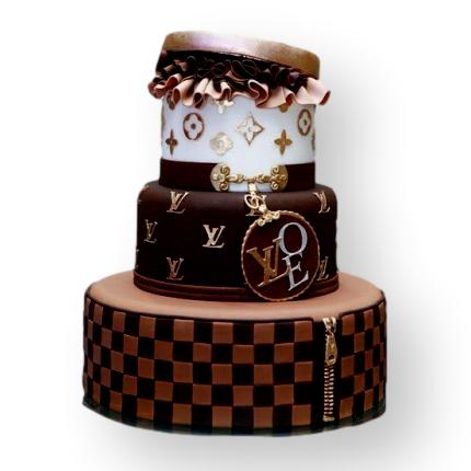 Louis Vuitton Cake 8