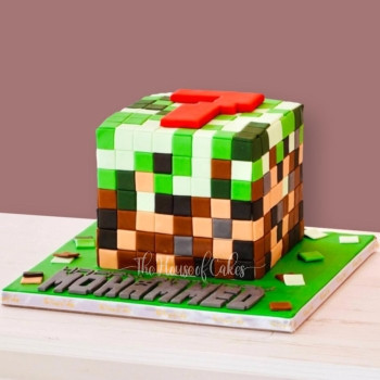 Minecraft cake