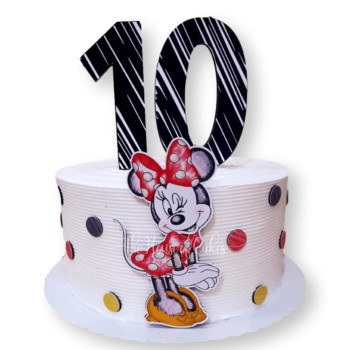 Minnie Mouse Cake