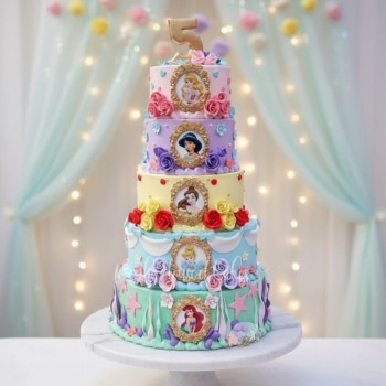 Pretty Princess Cake in Dubai