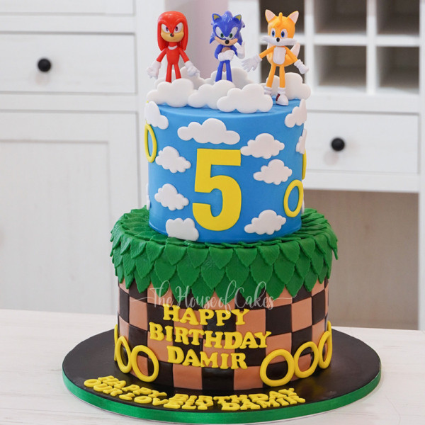 Sonic Cake