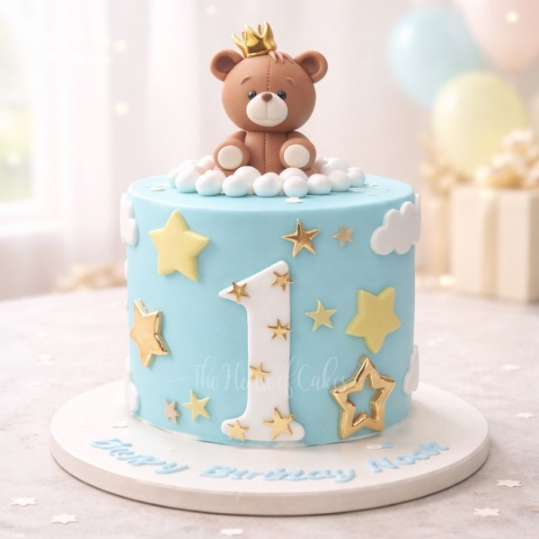 Adorable Teddy Bear Cake in Dubai