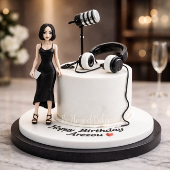 Lady microphone and headset cake