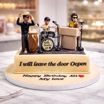 Music Band Cake in Dubai
