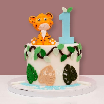 Cute Tiger Cake