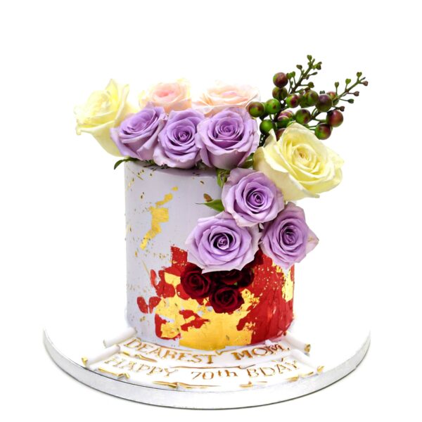 Modern cake with roses
