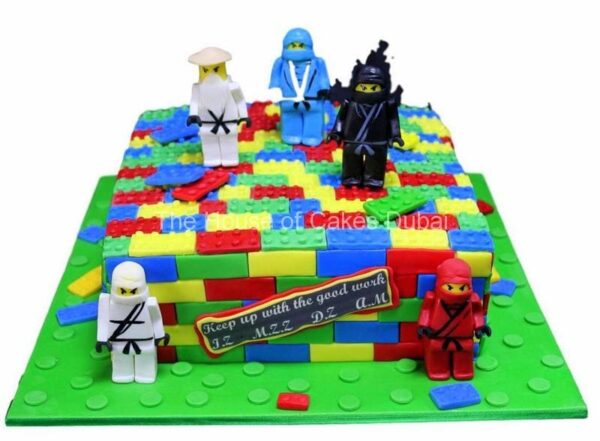 Lego cake 11