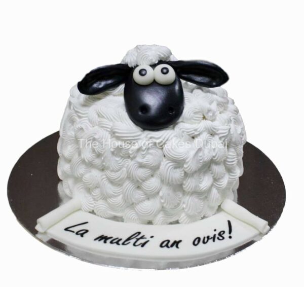 Sheep cake with cream icing