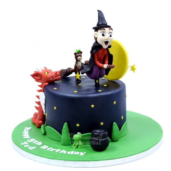 Witch cake 4