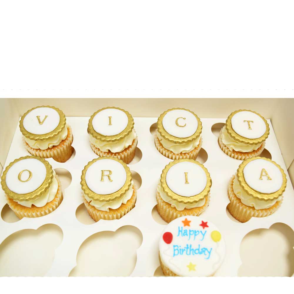 Letters name cupcakes
