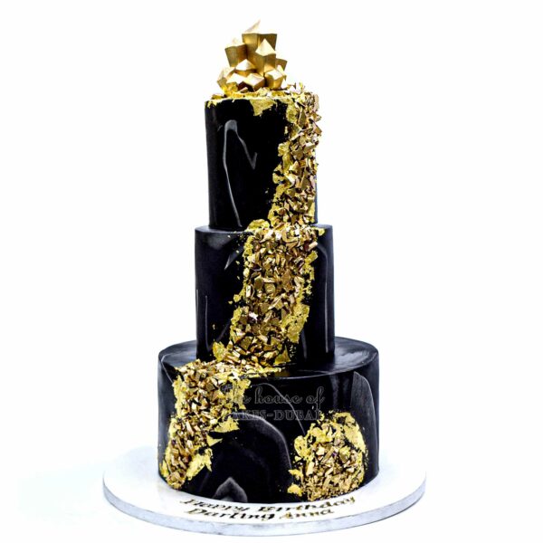 Black and gold marble geode cake