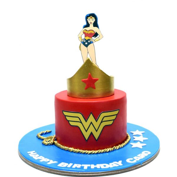 Wonder Woman Cake 4