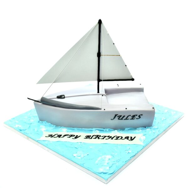 Sailing boat cake 4