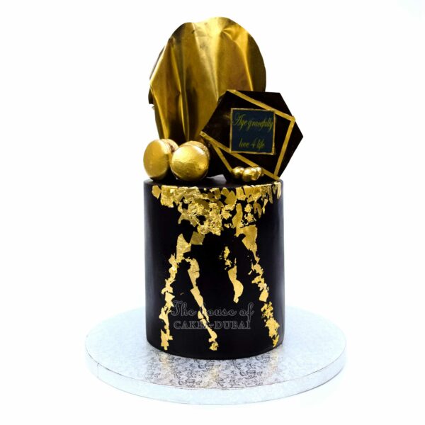 Trendy black and gold cake 2