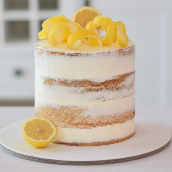 Naked cake with lemons