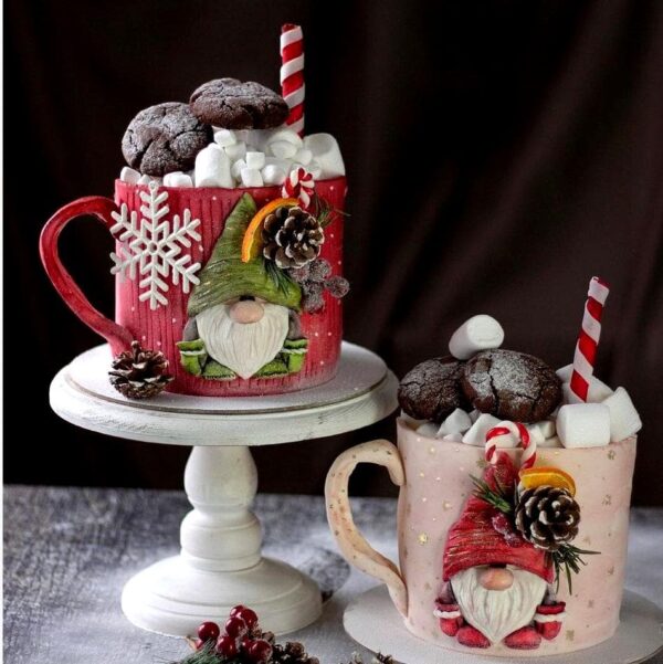 Two Christmas Mugs Cakes