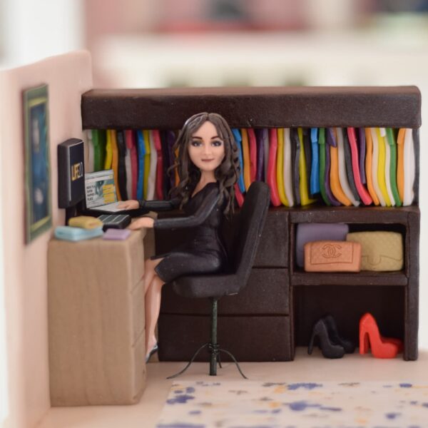Lady, desk and walk-in closet cake