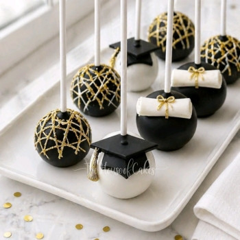 Graduation Cake Pops