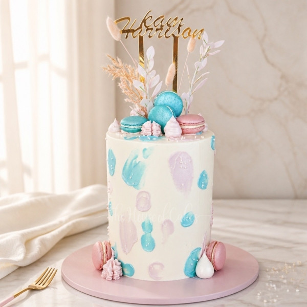 Gender Reveal Cake in Dubai