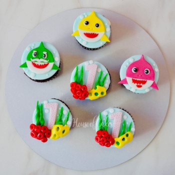 baby shark cupcakes in dubai
