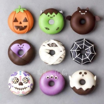 cool halloween doughnuts