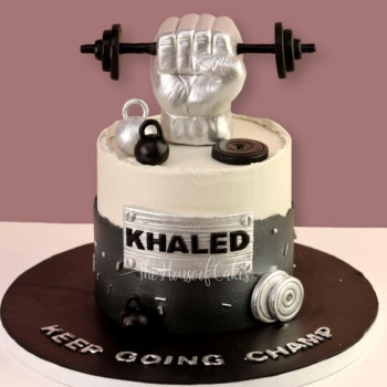 Weights Lifting Cake