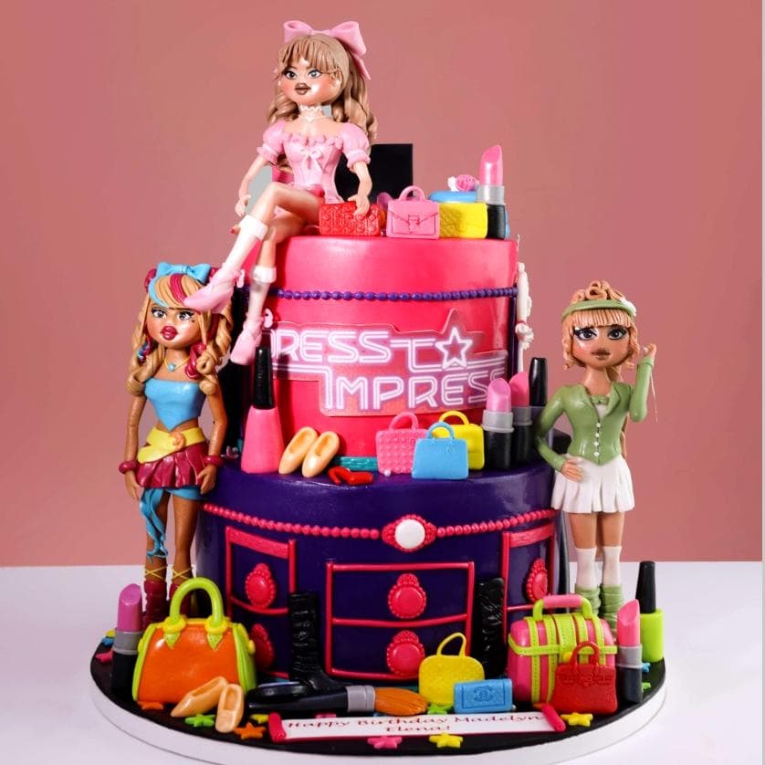 Dress to impress cake - The House of Cakes Dubai