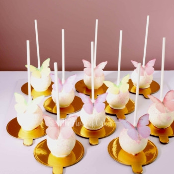 cake pops with butterflies