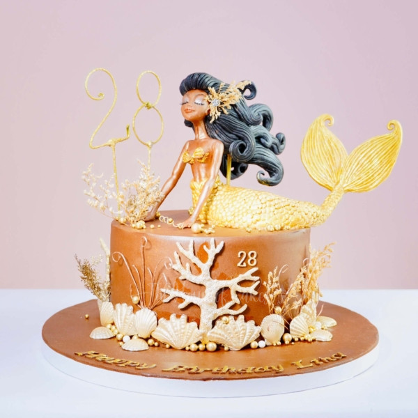 divine mermaid cake