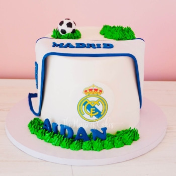 real madrid glory cake