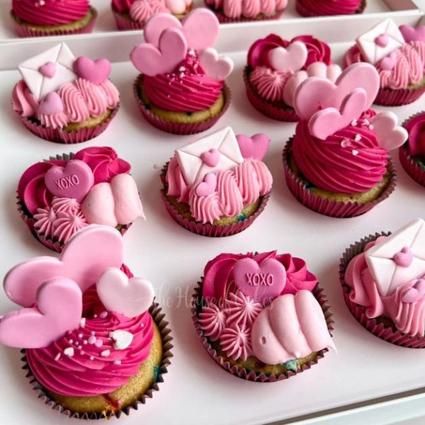 exclusive valentine's day cupcakes