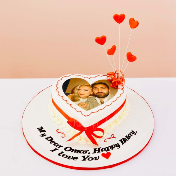 Heartleft memories cake,