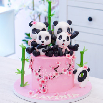 Pretty in pink panda cake